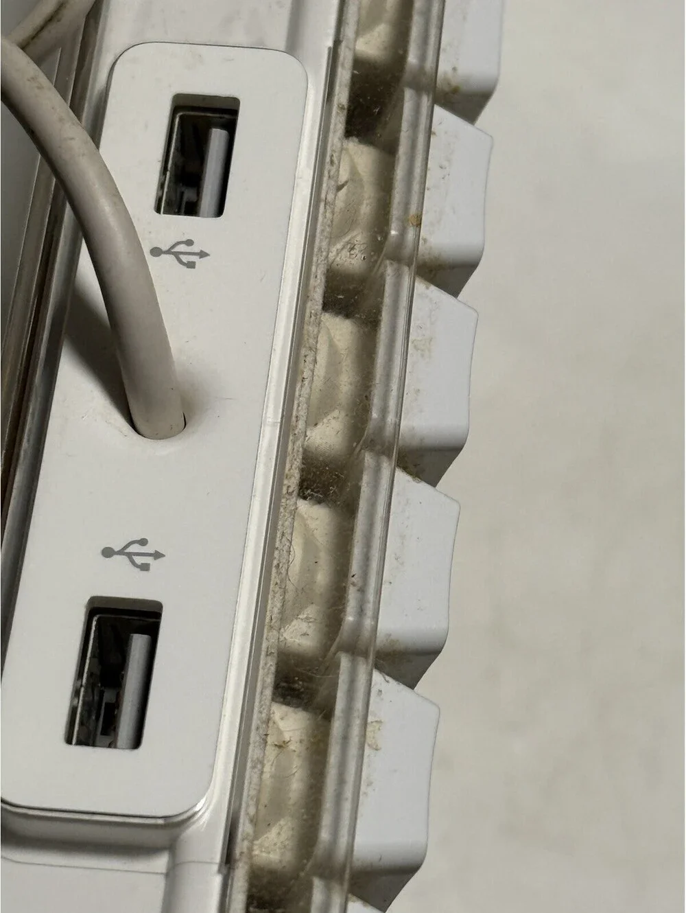 Genuine Apple Mac A1048 White Wired Full Size Keyboard English ( Asis) Read
